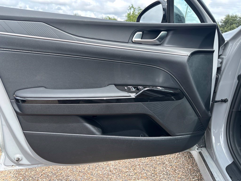 New 2026 Kia K5 GT-Line image 5