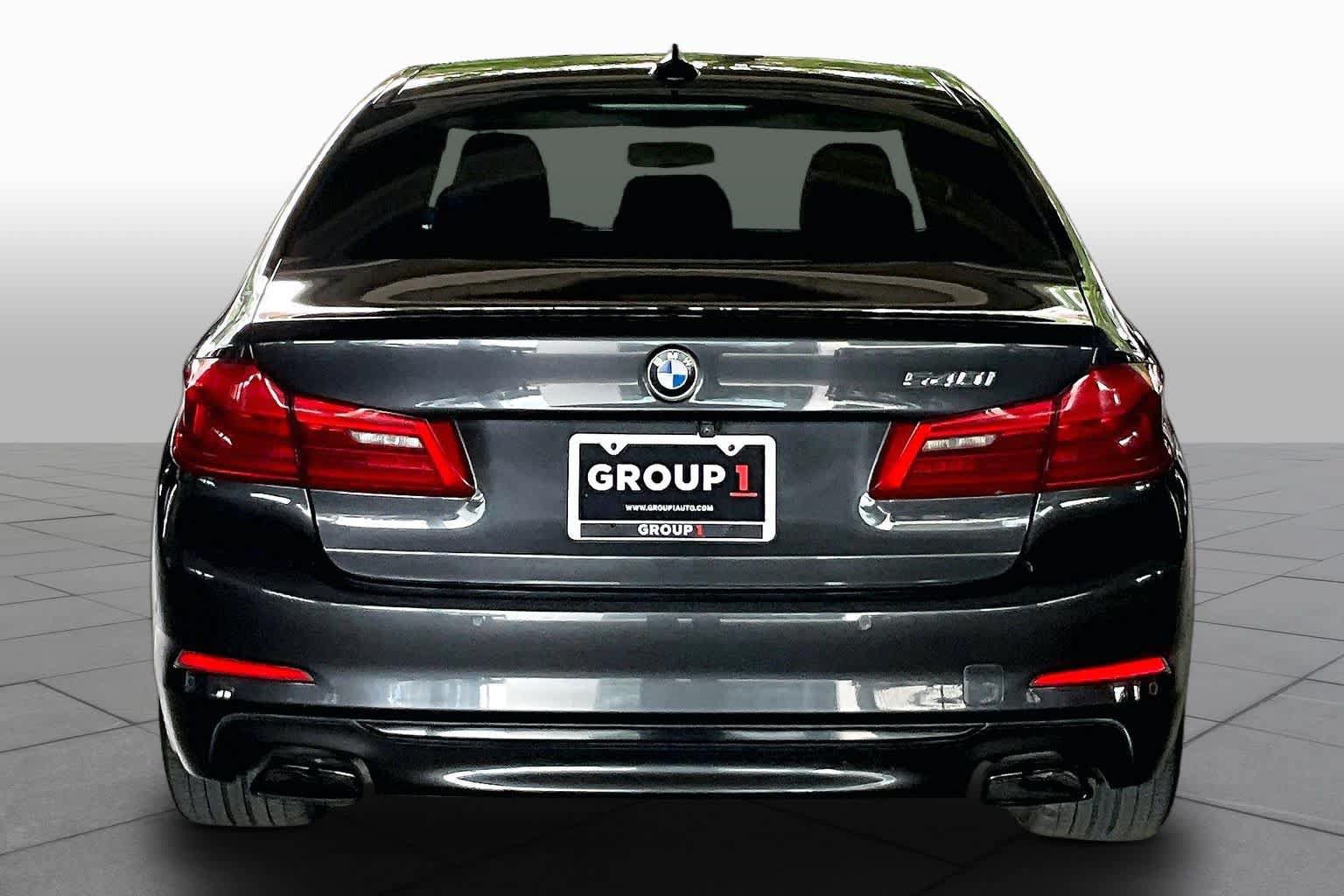 Used 2020 BMW 540i w/ Convenience Package RWD image 4