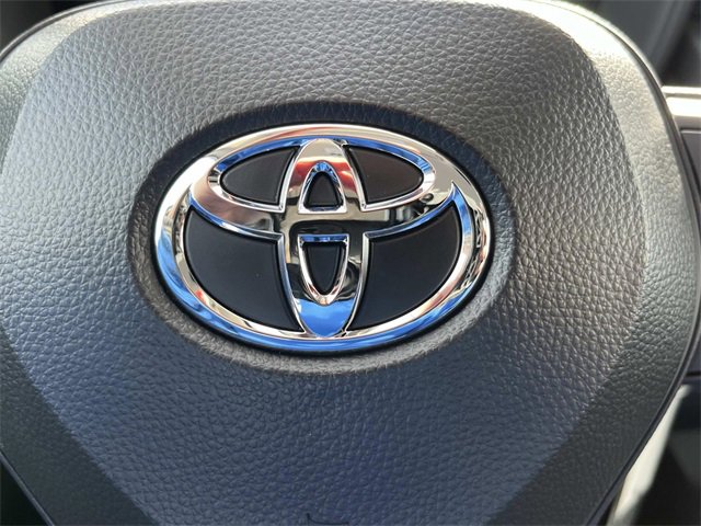 Used 2026 Toyota Corolla LE image 30
