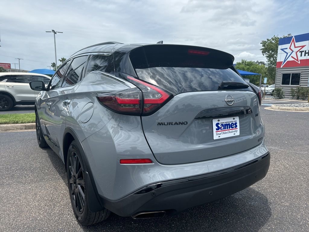 Used 2023 Nissan Murano SV w/ SV Midnight Edition Package FWD image 3