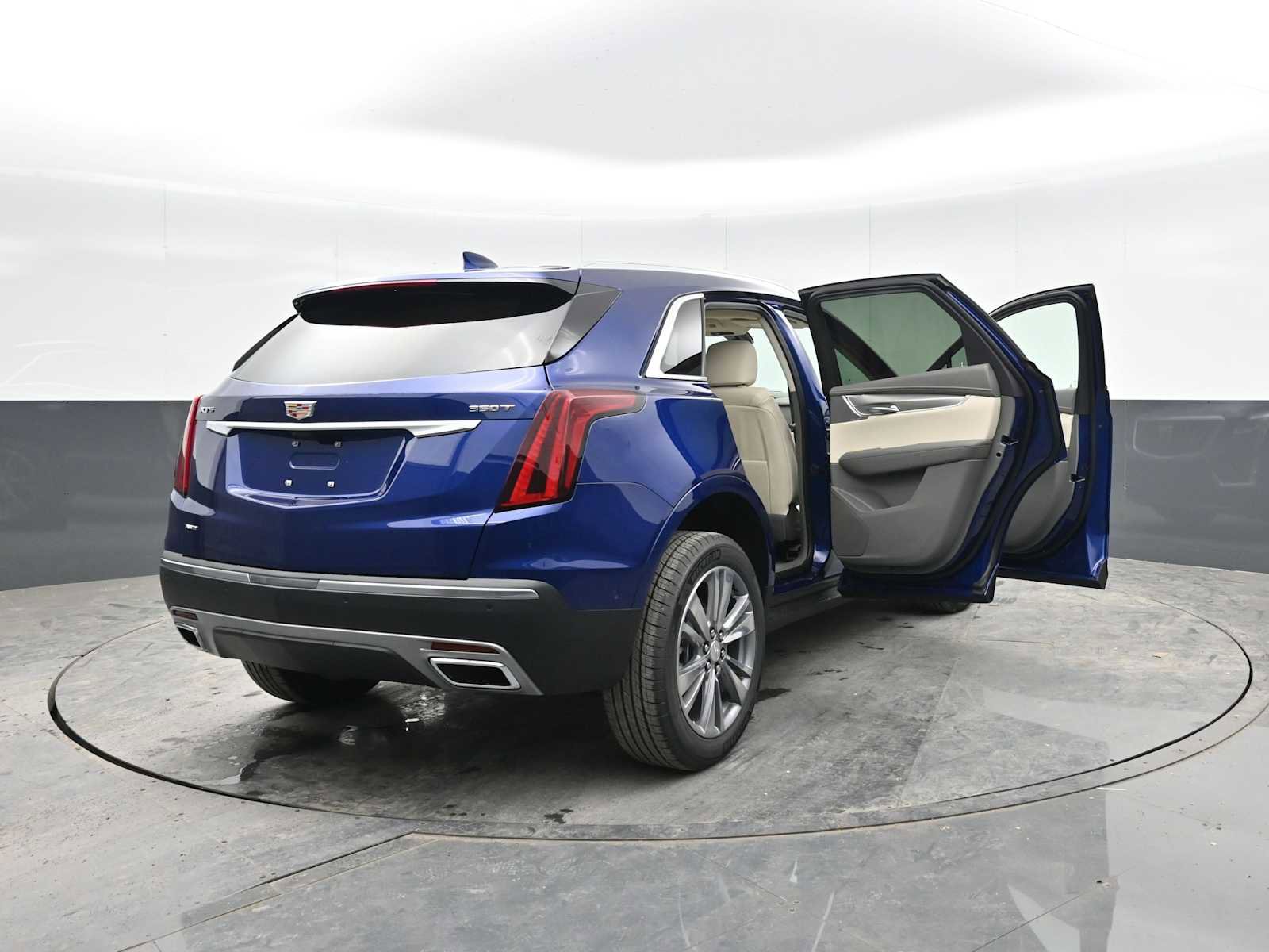New 2025 Cadillac XT5 Premium Luxury w/ Technology Package image 50