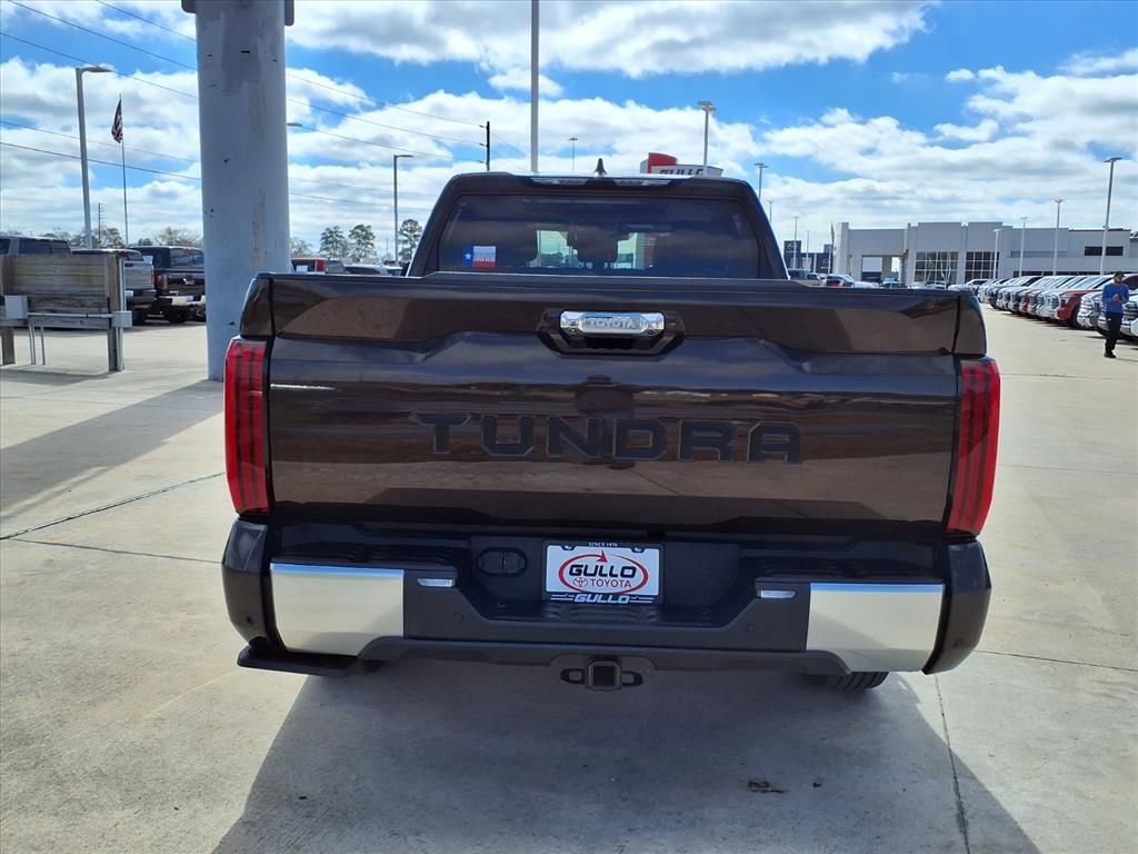 Used 2022 Toyota Tundra Limited w/ Power Package image 7
