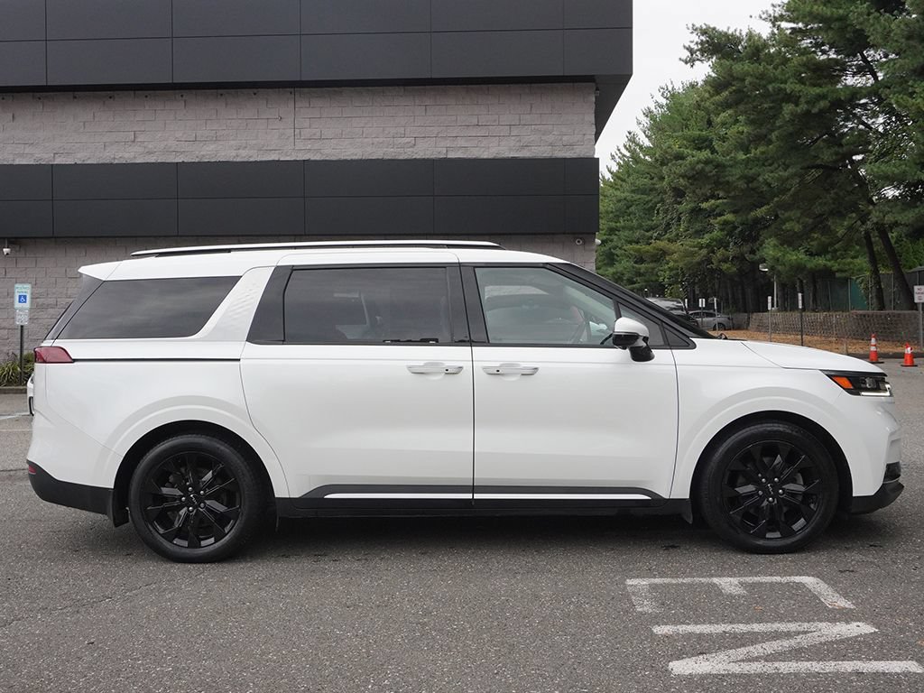 Used 2023 Kia Carnival SX Prestige FWD image 20