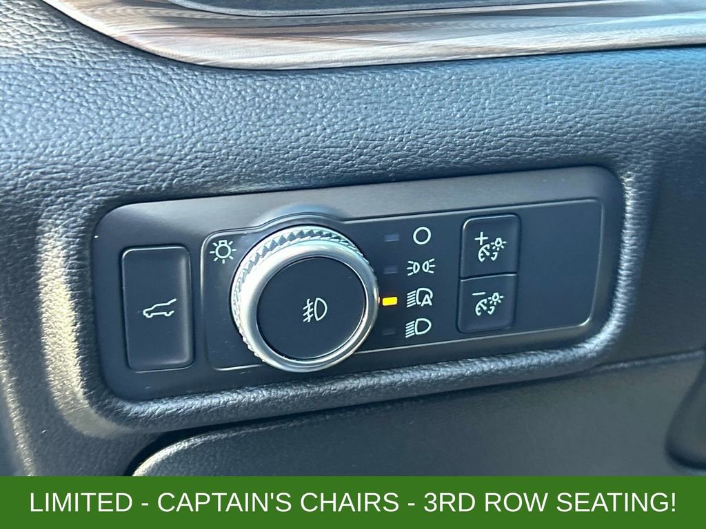 Used 2022 Ford Explorer Limited w/ Equipment Group 301A image 20