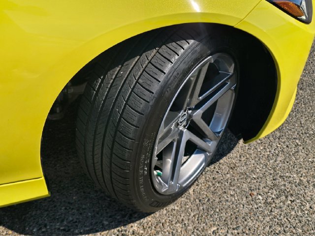 Used 2024 Nissan Z Sport w/ Floor Mat Package RWD image 24