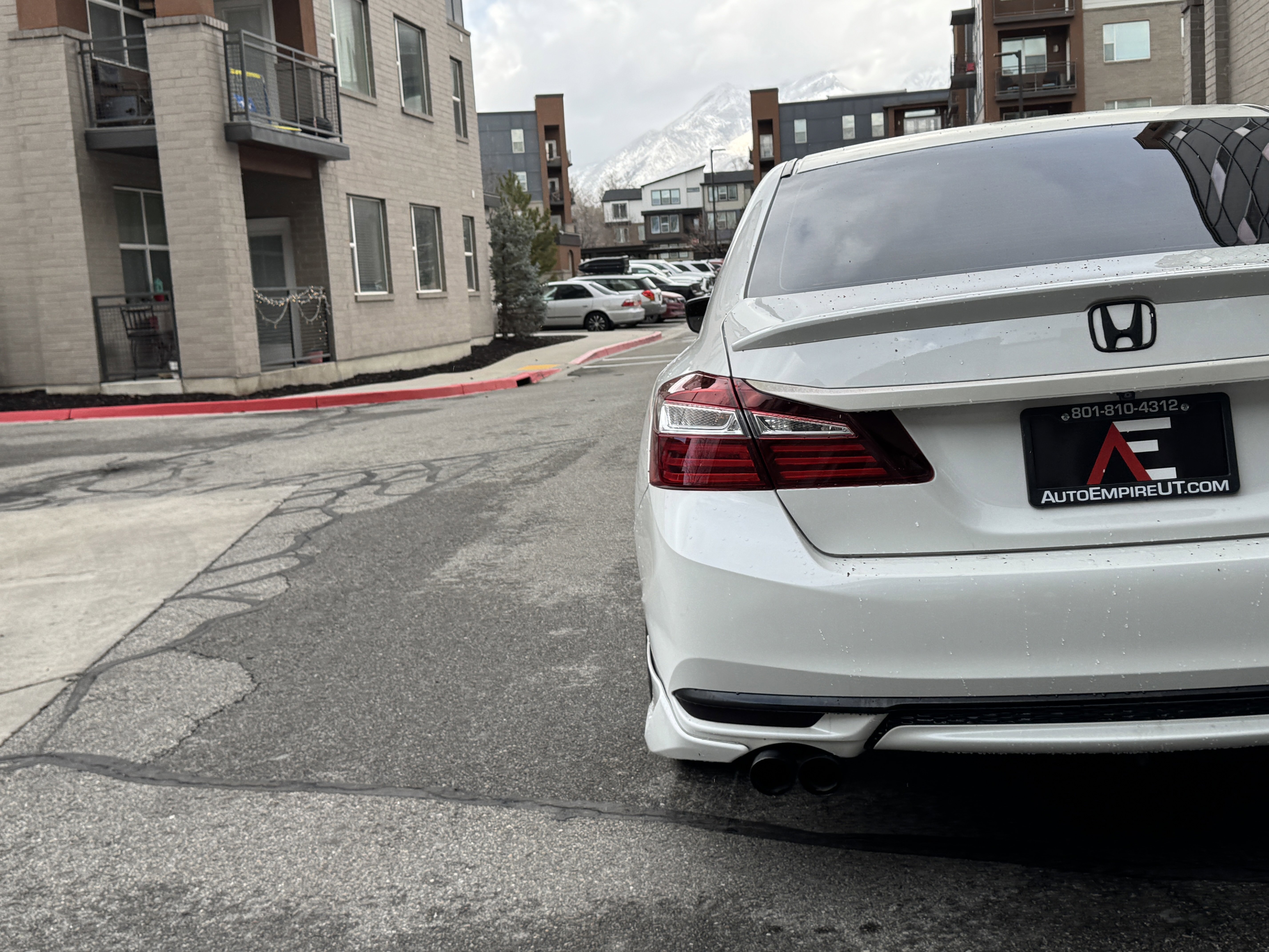 Used 2017 Honda Accord Sport image 6