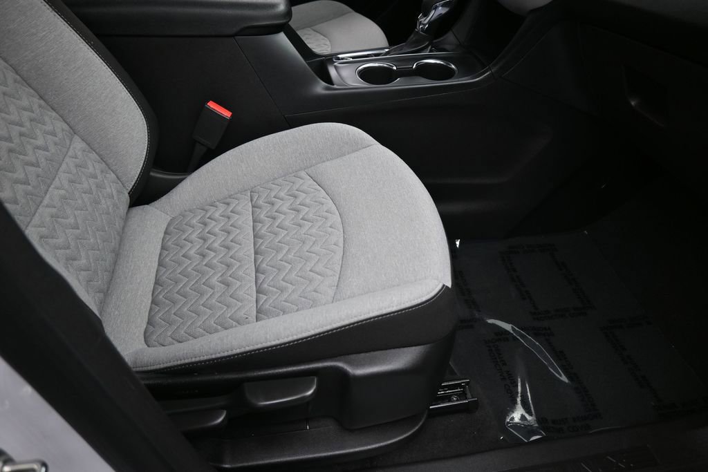 Used 2024 Chevrolet Equinox LS FWD image 37