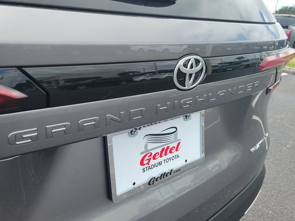 New 2026 Toyota Grand Highlander AWD Hybrid image 5