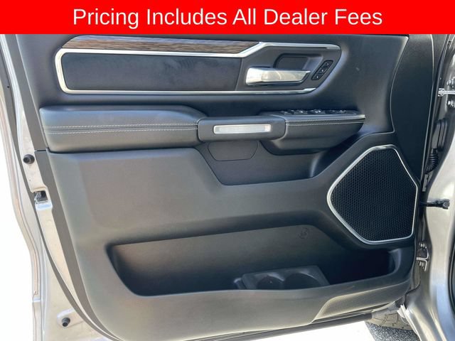 Used 2019 RAM 1500 Laramie AWD/4WD image 18