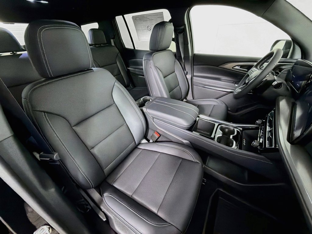 New 2026 Chevrolet Traverse LT w/ Midnight/Sport Edition AWD/4WD image 29