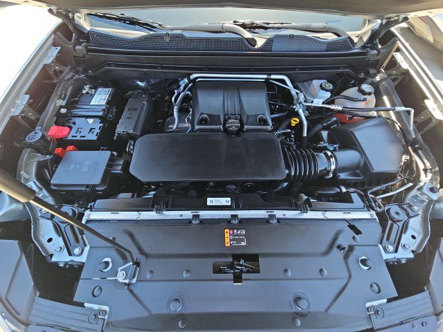 Used 2025 GMC Canyon AT4 AWD/4WD image 30