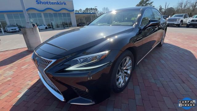 Used 2018 Lexus LS 500 w/ Accessory Package (Z2) image 5