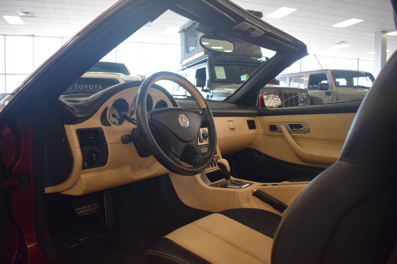 Used 2004 Mercedes-Benz SLK 230 image 52
