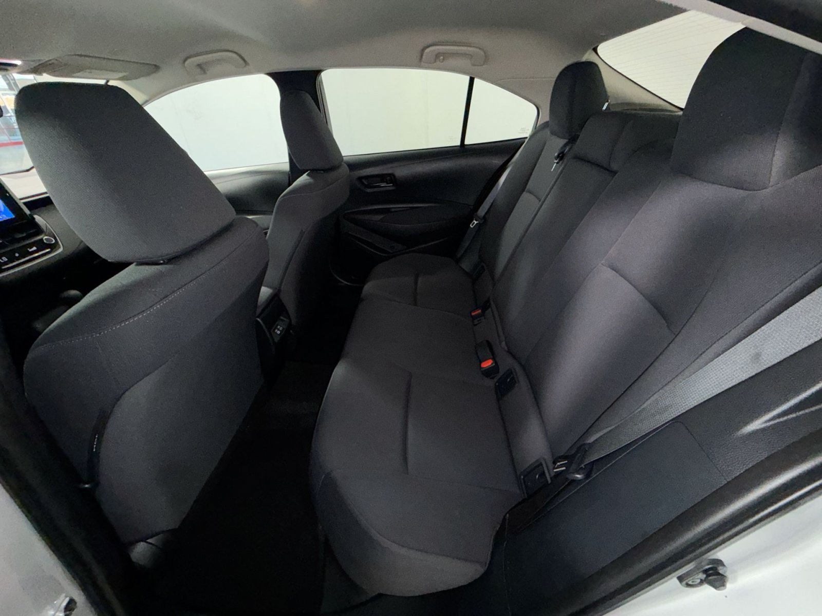 Used 2023 Toyota Corolla LE FWD image 24