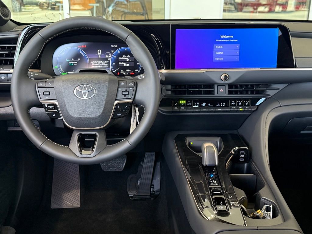 New 2025 Toyota Crown Signia image 29