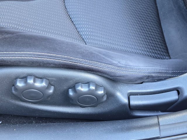 Used 2017 Nissan 370Z w/ Sport Package image 24