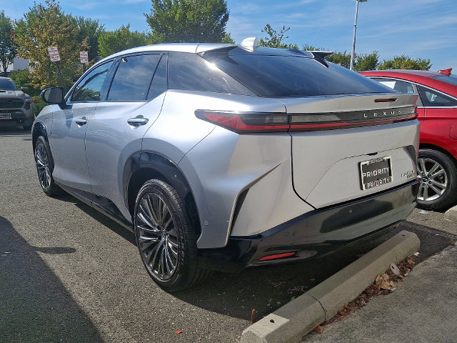 Used 2023 Lexus RZ 450e Premium w/ Accessory Package (2T) AWD/4WD image 6
