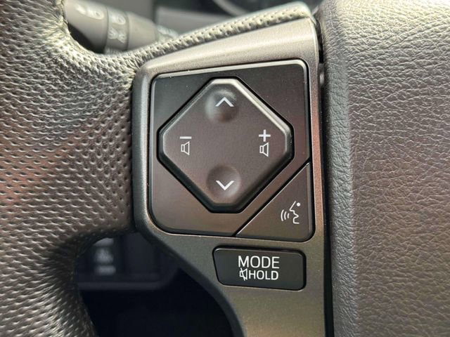 Used 2023 Toyota Tacoma TRD Off-Road image 20