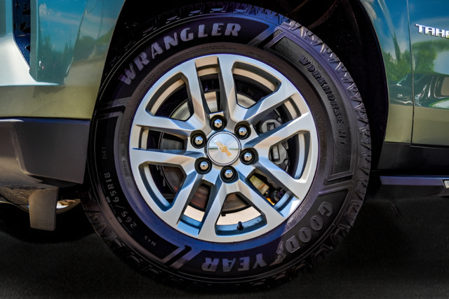 Used 2024 Chevrolet Tahoe LT AWD/4WD image 45
