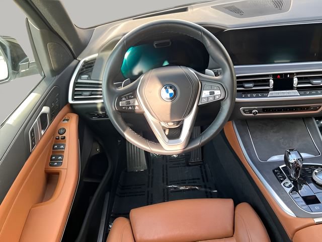 Certified 2022 BMW X5 xDrive45e w/ Executive Package image 13