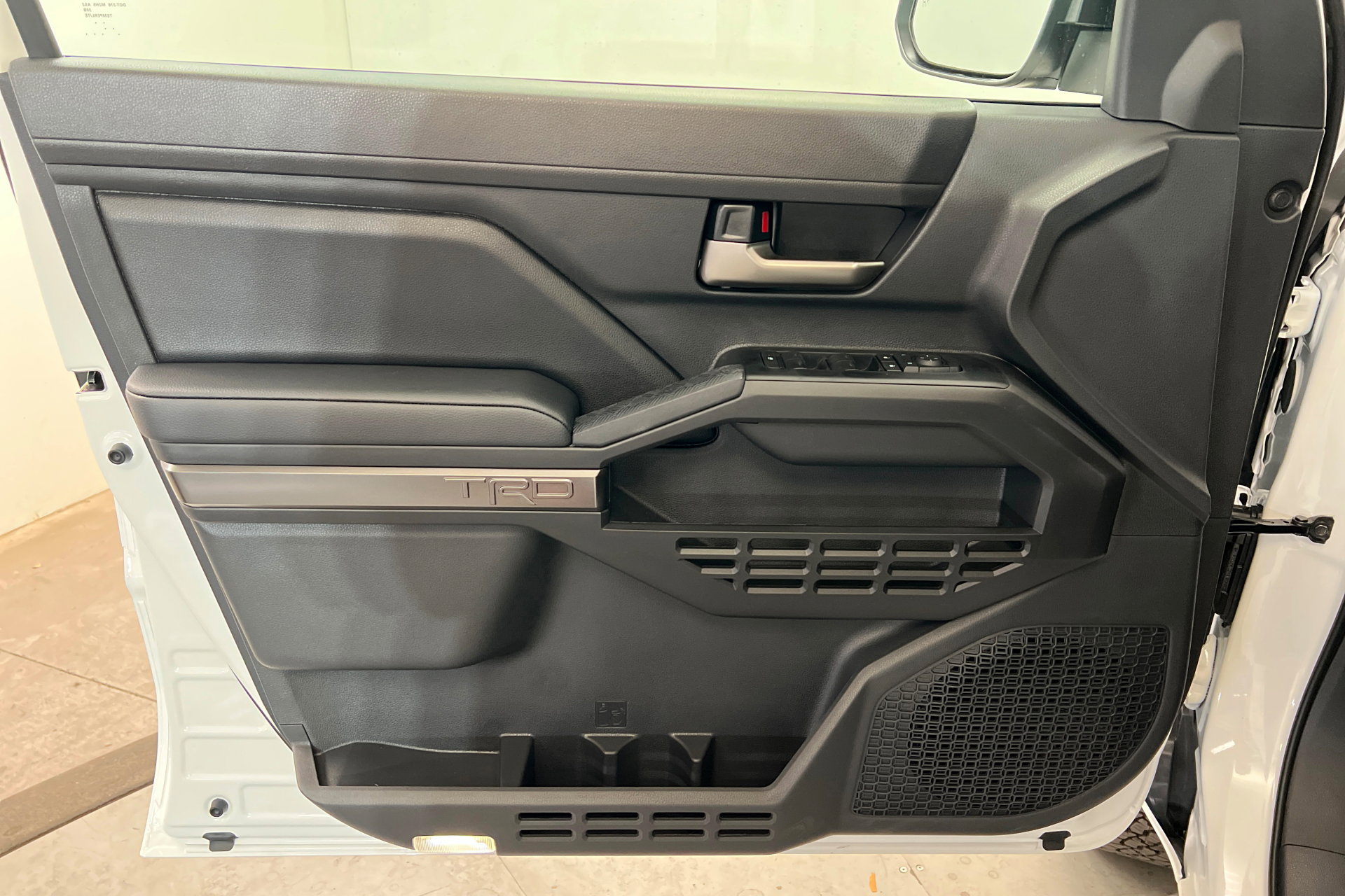 New 2026 Toyota Tacoma TRD Off-Road AWD/4WD image 14