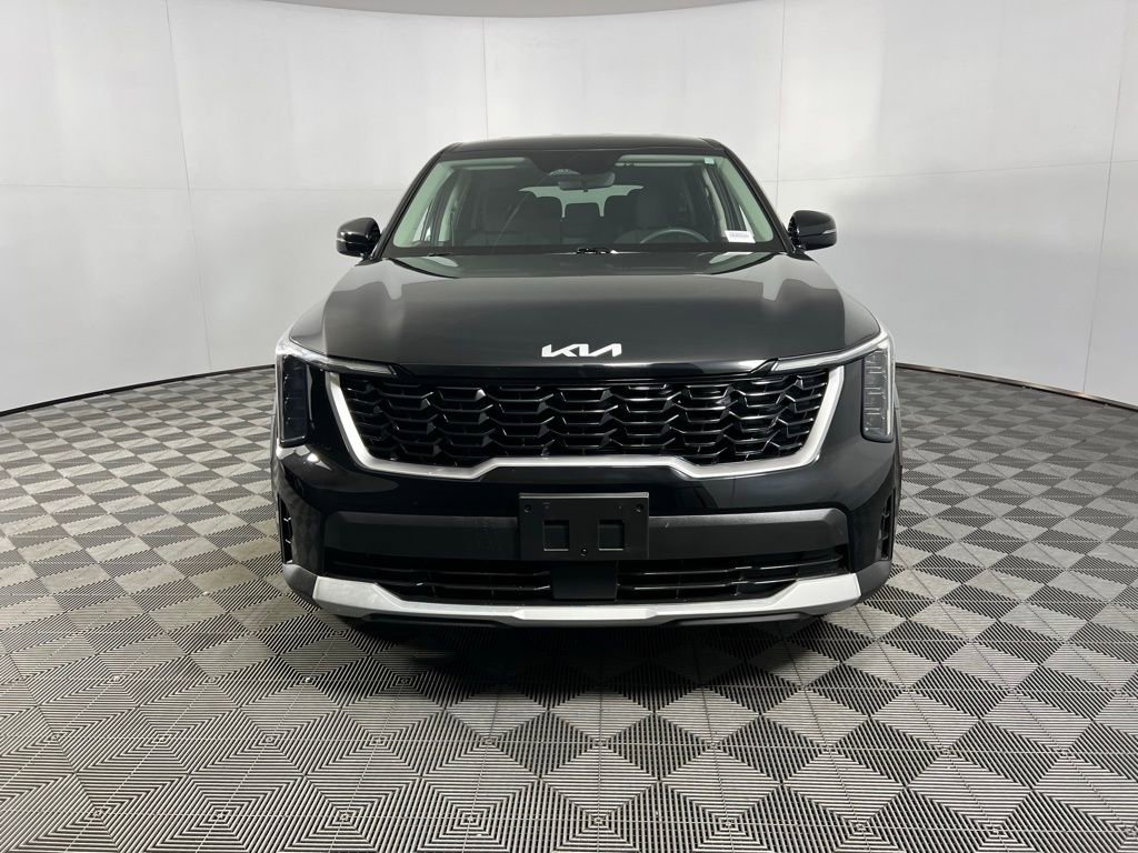 Used 2024 Kia Sorento LX image 10