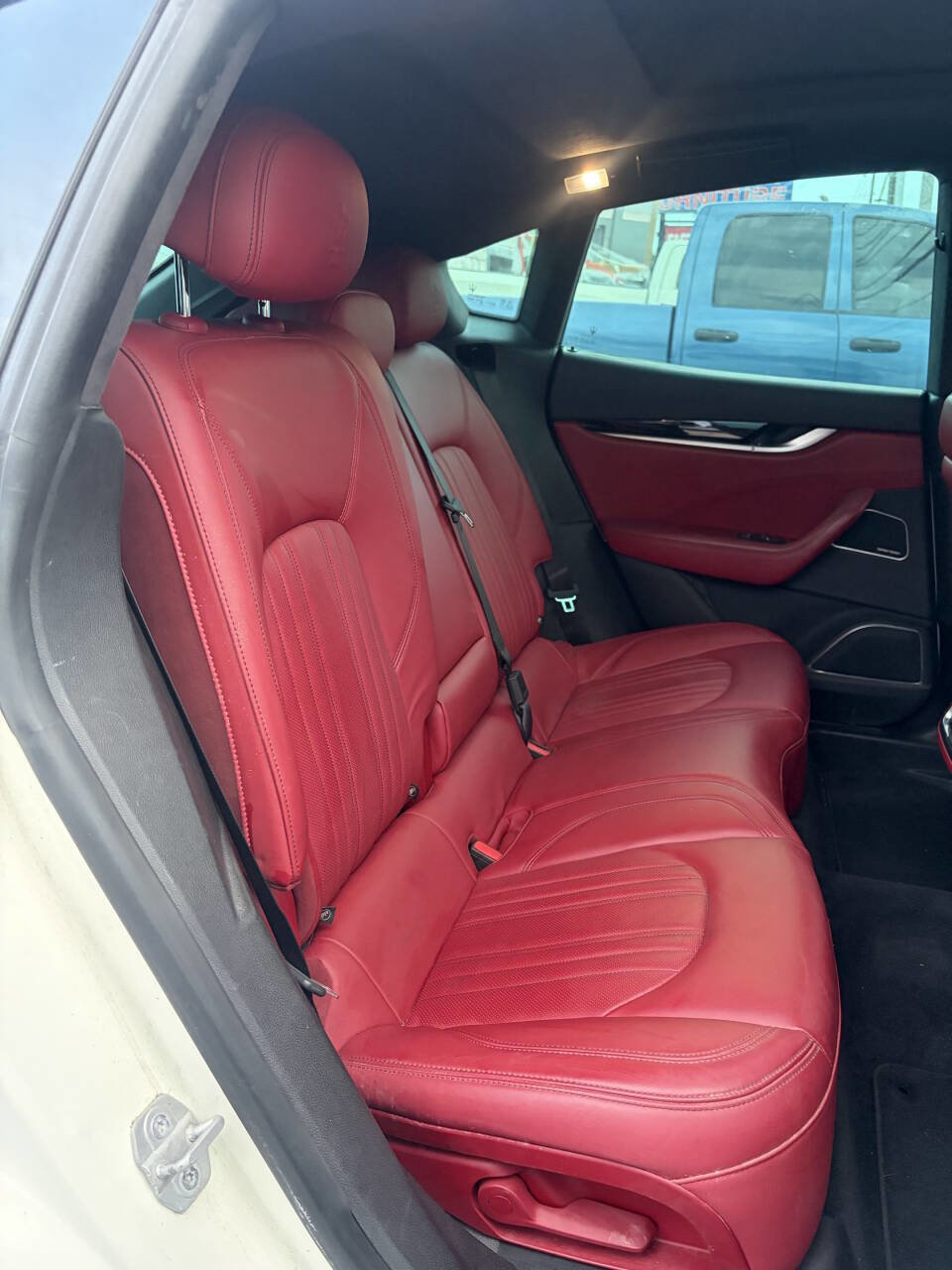 Used 2018 Maserati Levante GranSport AWD/4WD image 17