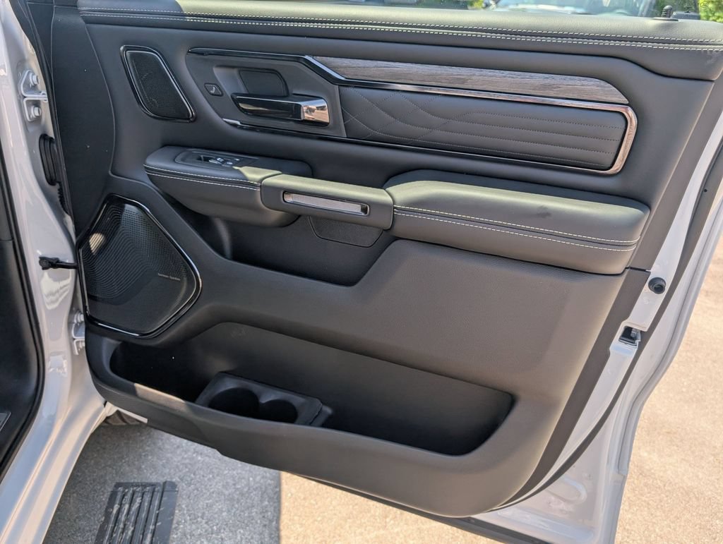 New 2026 RAM 1500 Limited AWD/4WD image 33