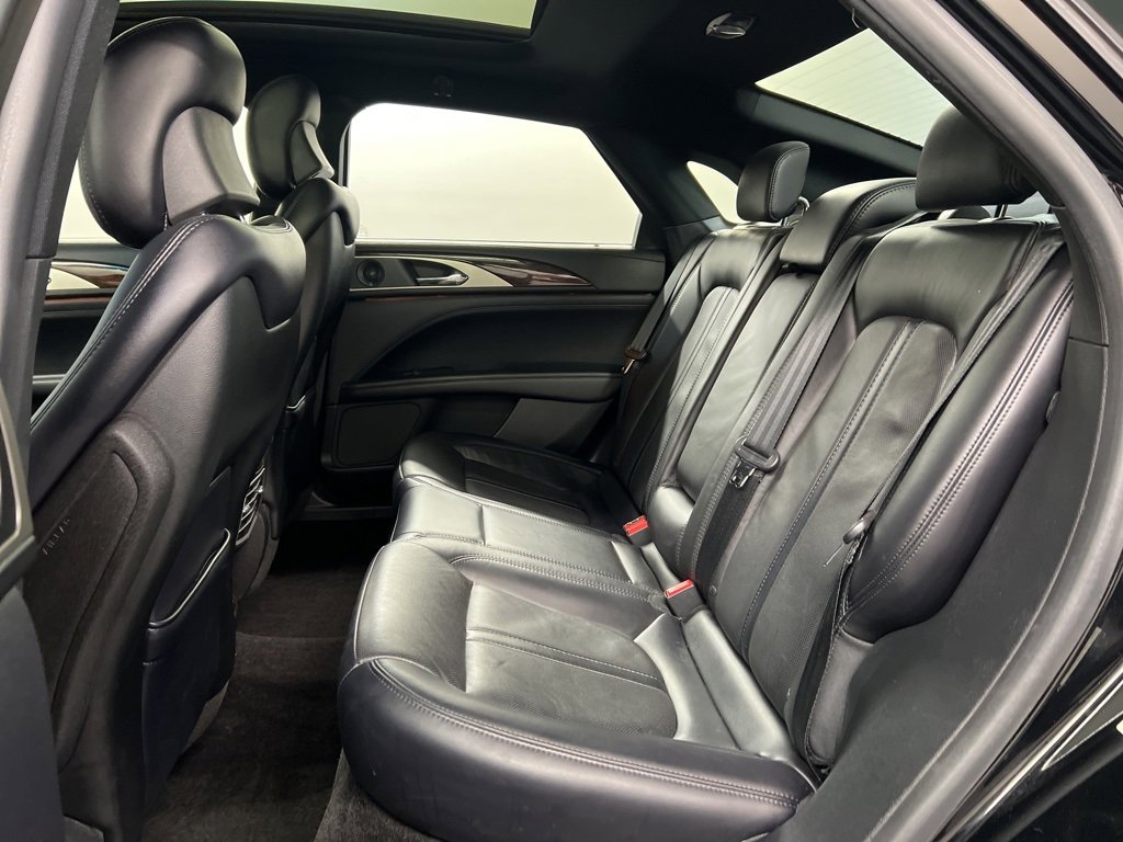 Used 2018 Lincoln MKZ Reserve w/ Technology Package image 26