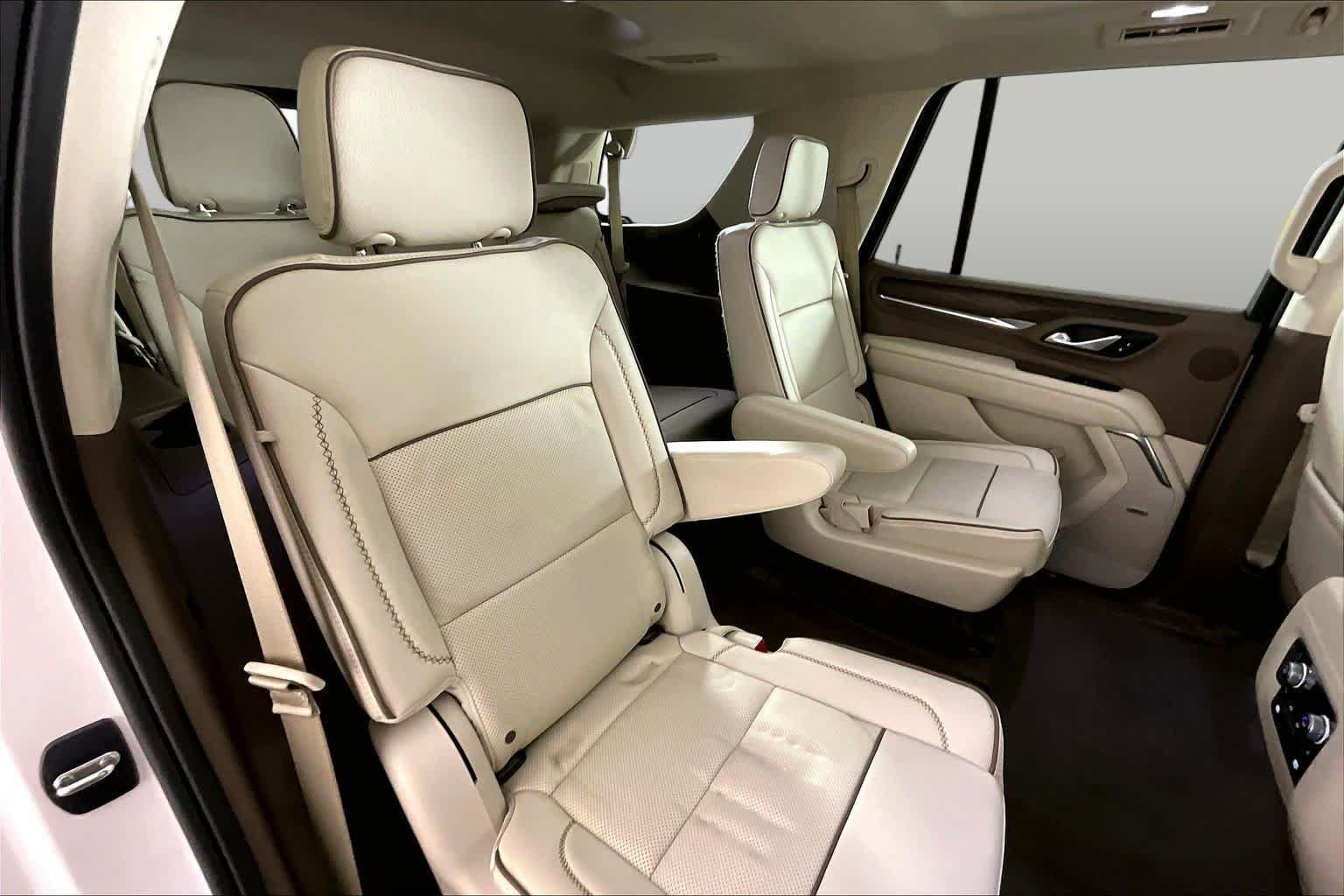 Used 2023 GMC Yukon Denali w/ Max Trailering Package AWD/4WD image 20