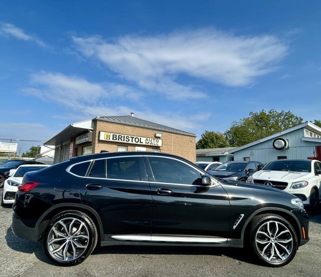 Used 2019 BMW X4 xDrive30i AWD/4WD image 2