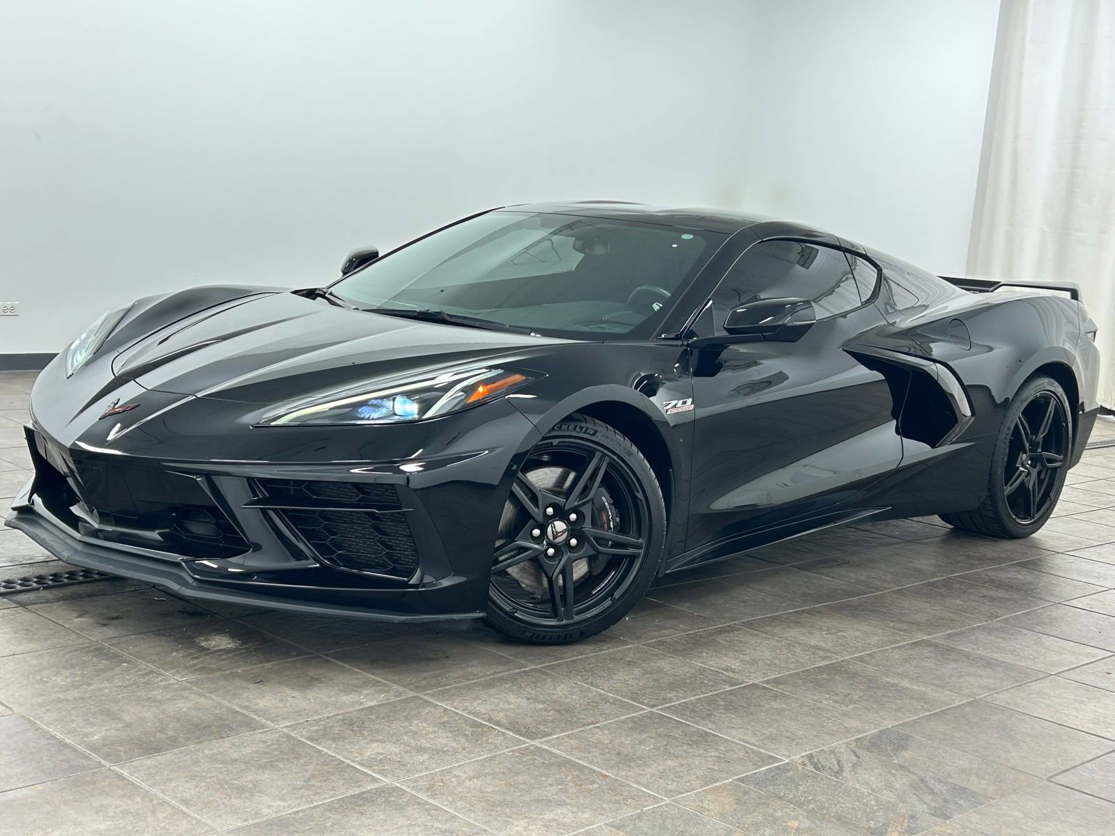 Used 2023 Chevrolet Corvette Stingray Coupe w/ Z51 Performance Package image 2