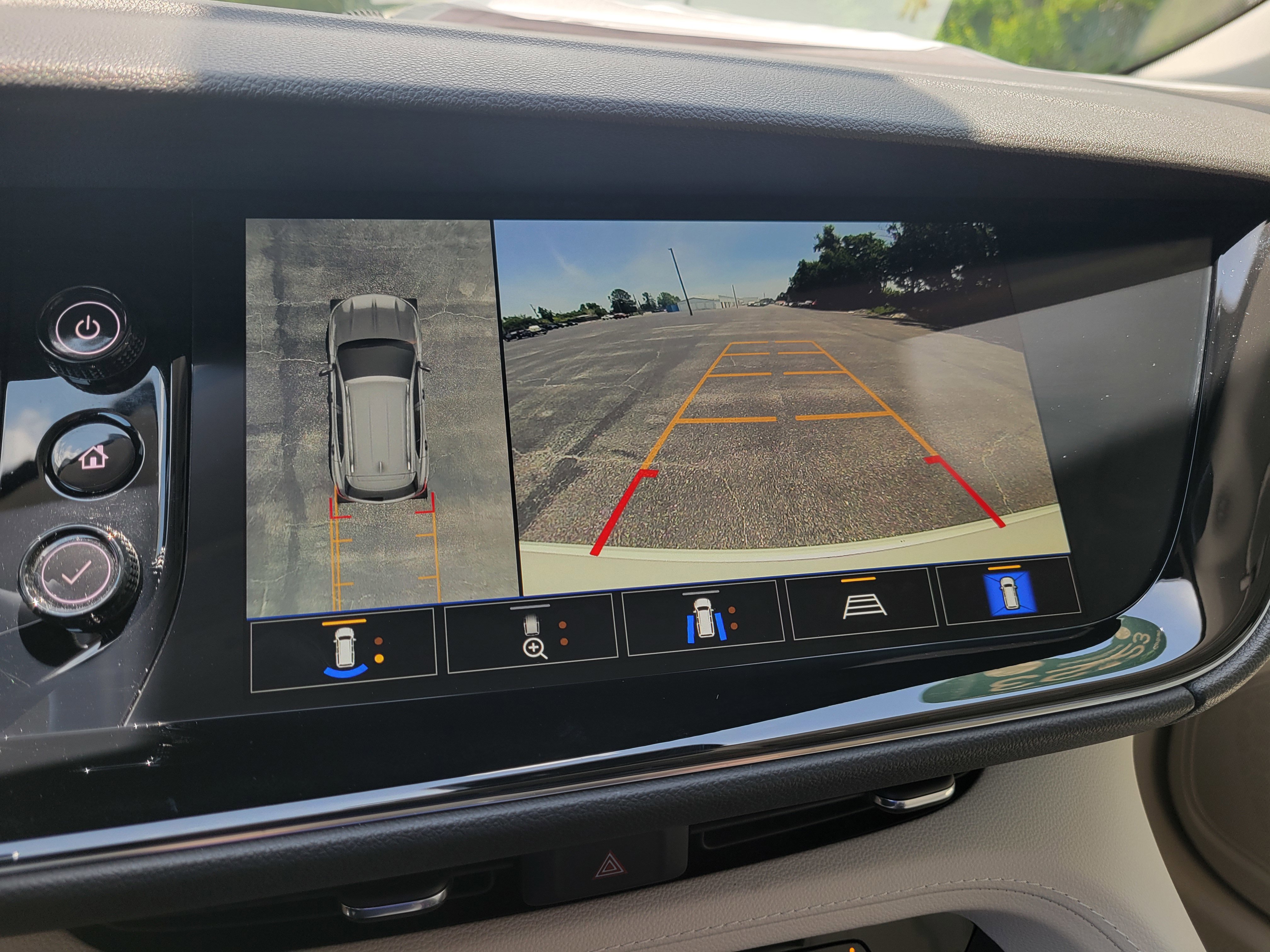 Certified 2023 Buick Envision Avenir AWD/4WD image 26