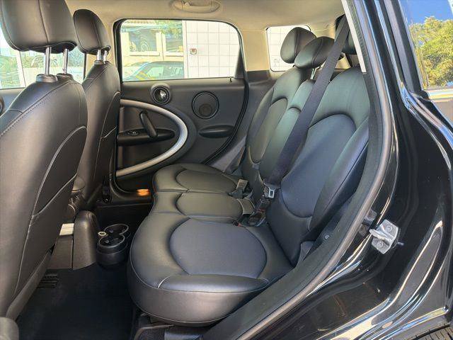 Used 2016 MINI Cooper Countryman FWD image 14