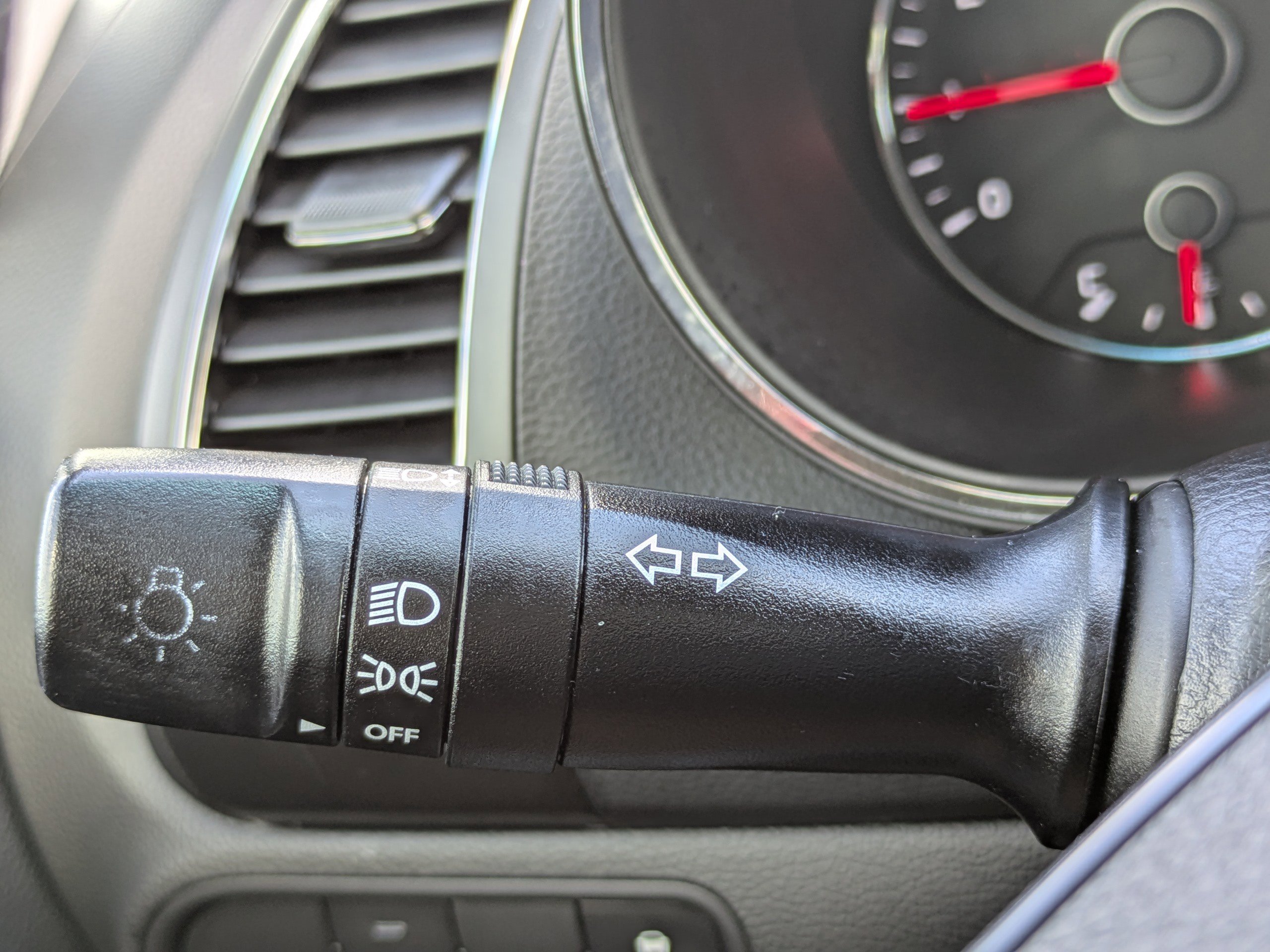 Used 2017 Kia Forte LX image 31