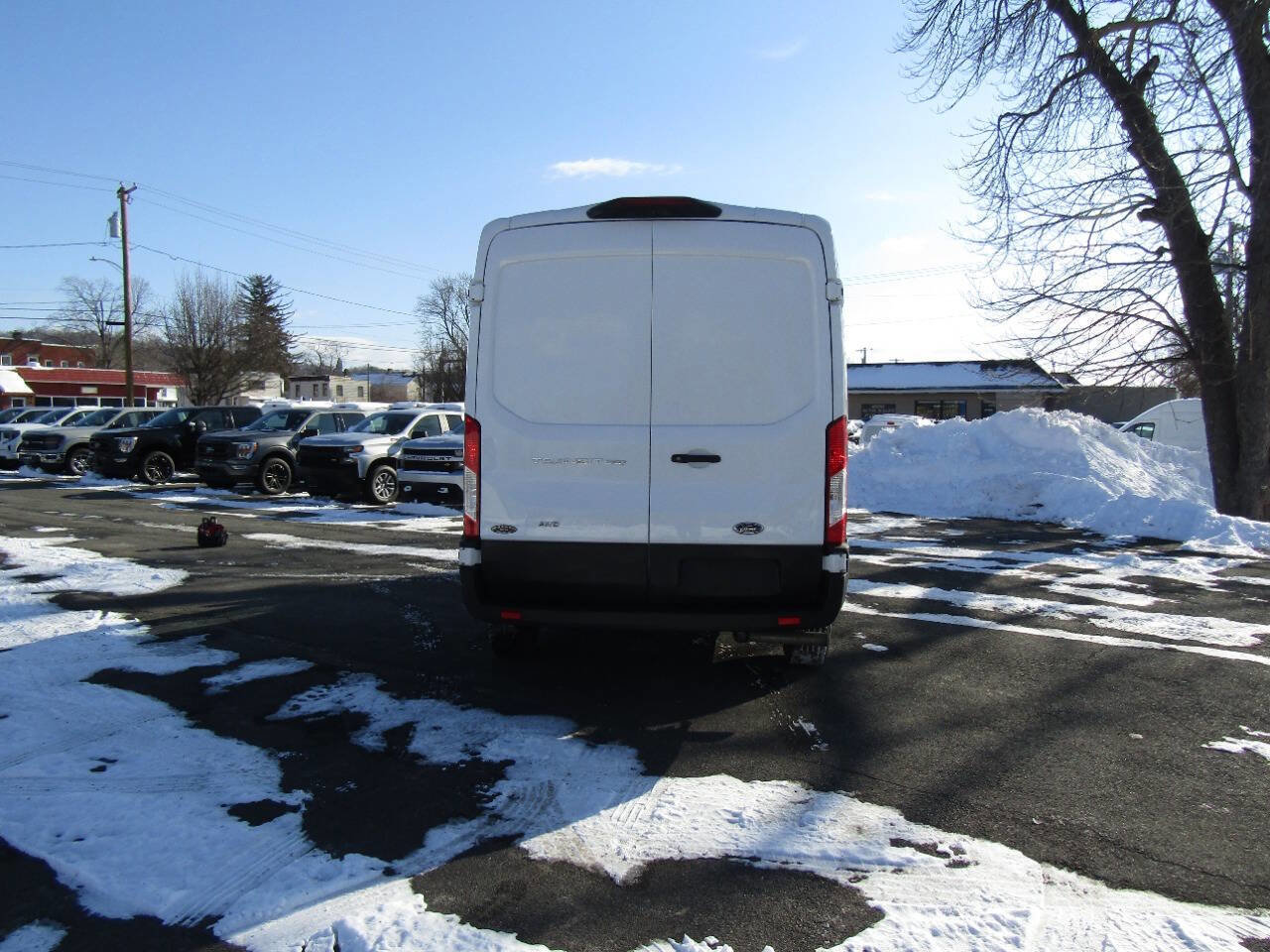 Used 2022 Ford Transit 250 250 AWD 3dr LWB Medium Roof Ca image 6