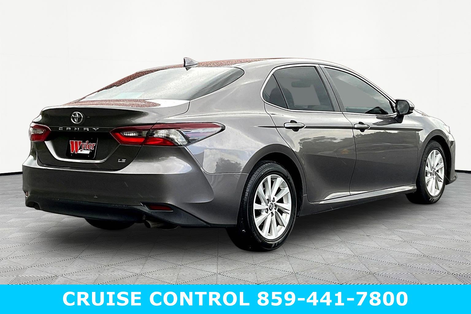 Used 2023 Toyota Camry LE FWD image 6
