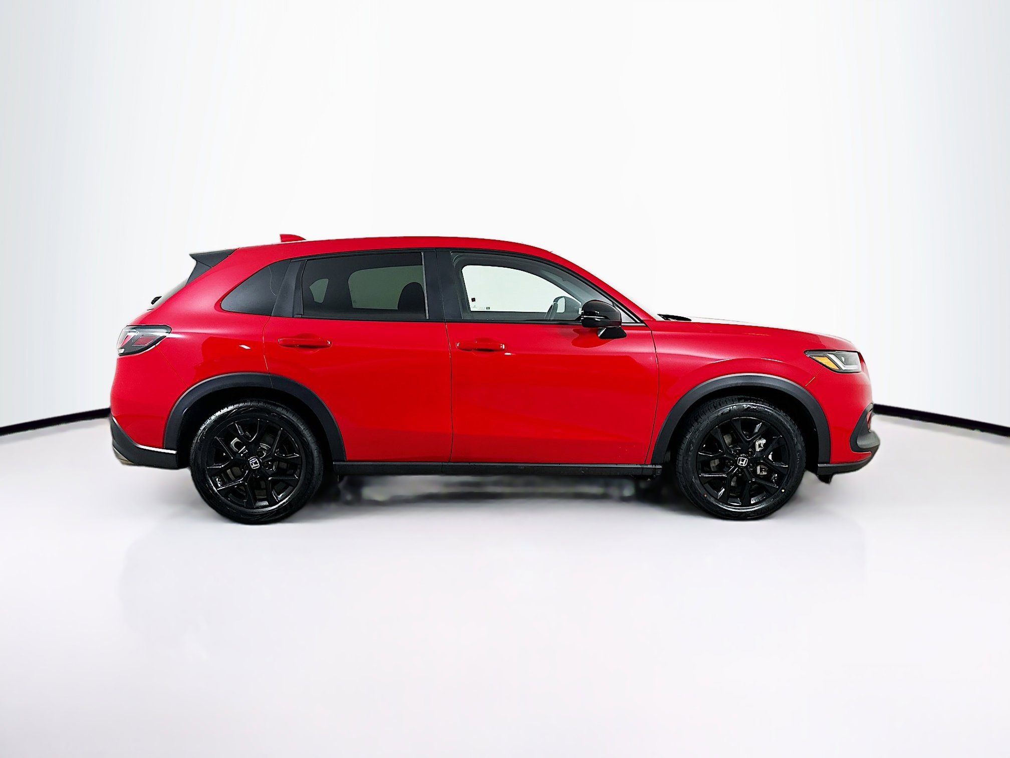 Used 2025 Honda HR-V Sport image 10