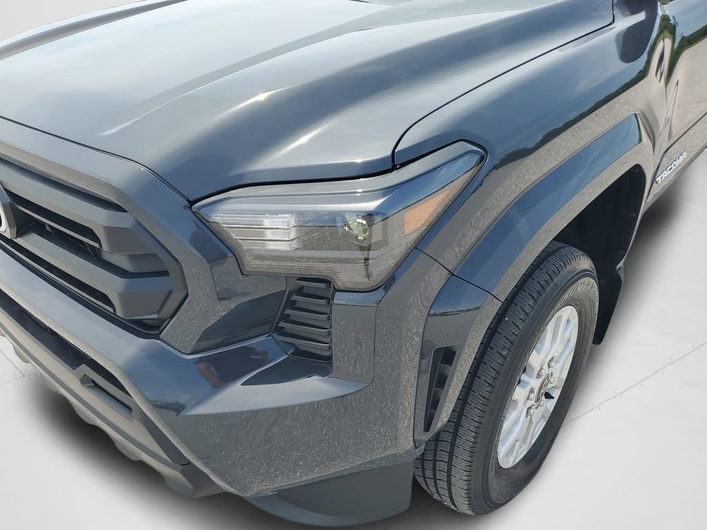 Certified 2026 Toyota Tacoma SR5 RWD image 25