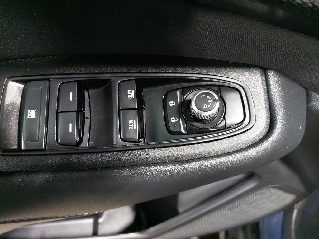 Used 2025 Subaru Outback Premium AWD/4WD image 29