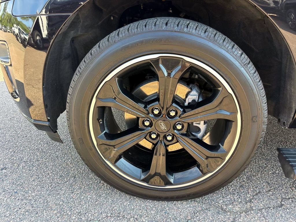 Used 2024 Ford Expedition Max Limited AWD/4WD image 7