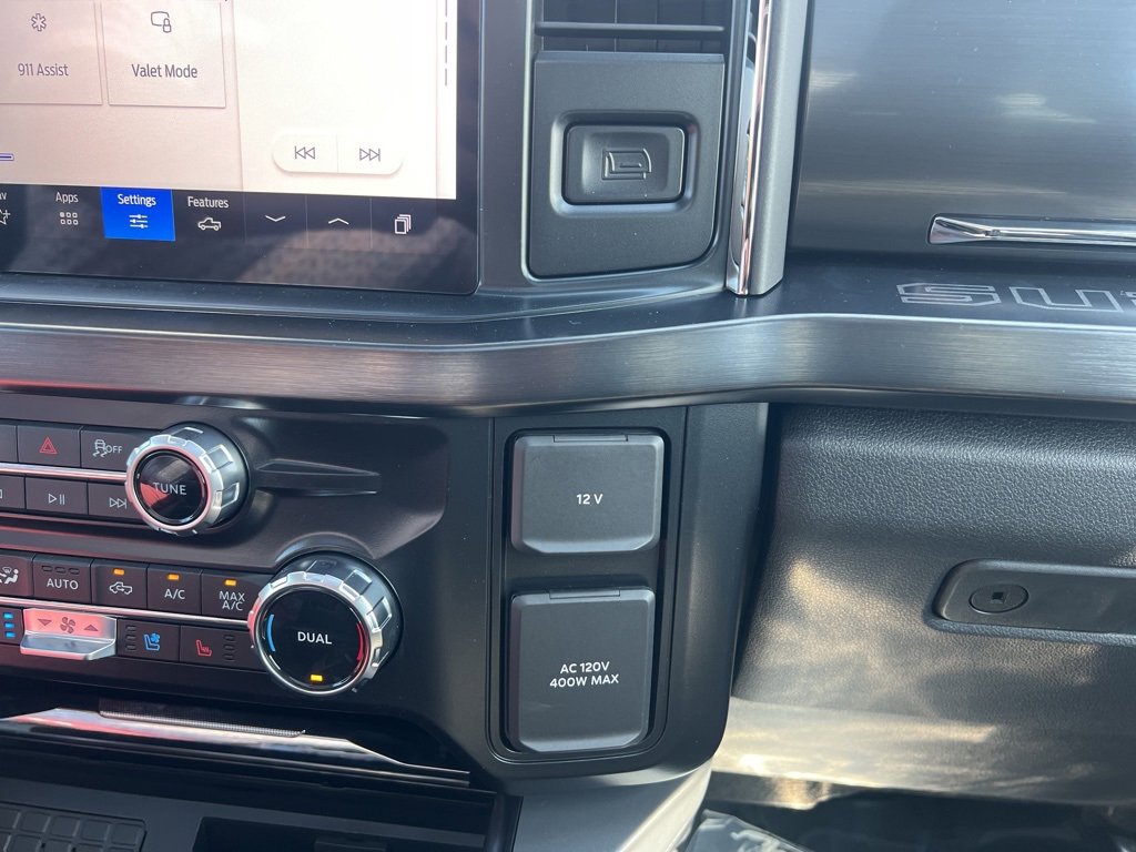 New 2026 Ford F250 Lariat w/ Lariat Ultimate Package image 41