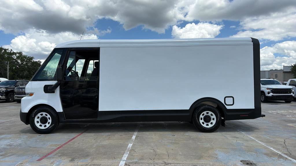 Used 2024 Chevrolet Brightdrop 600 w/ Commercial Equipment Package AWD/4WD image 3