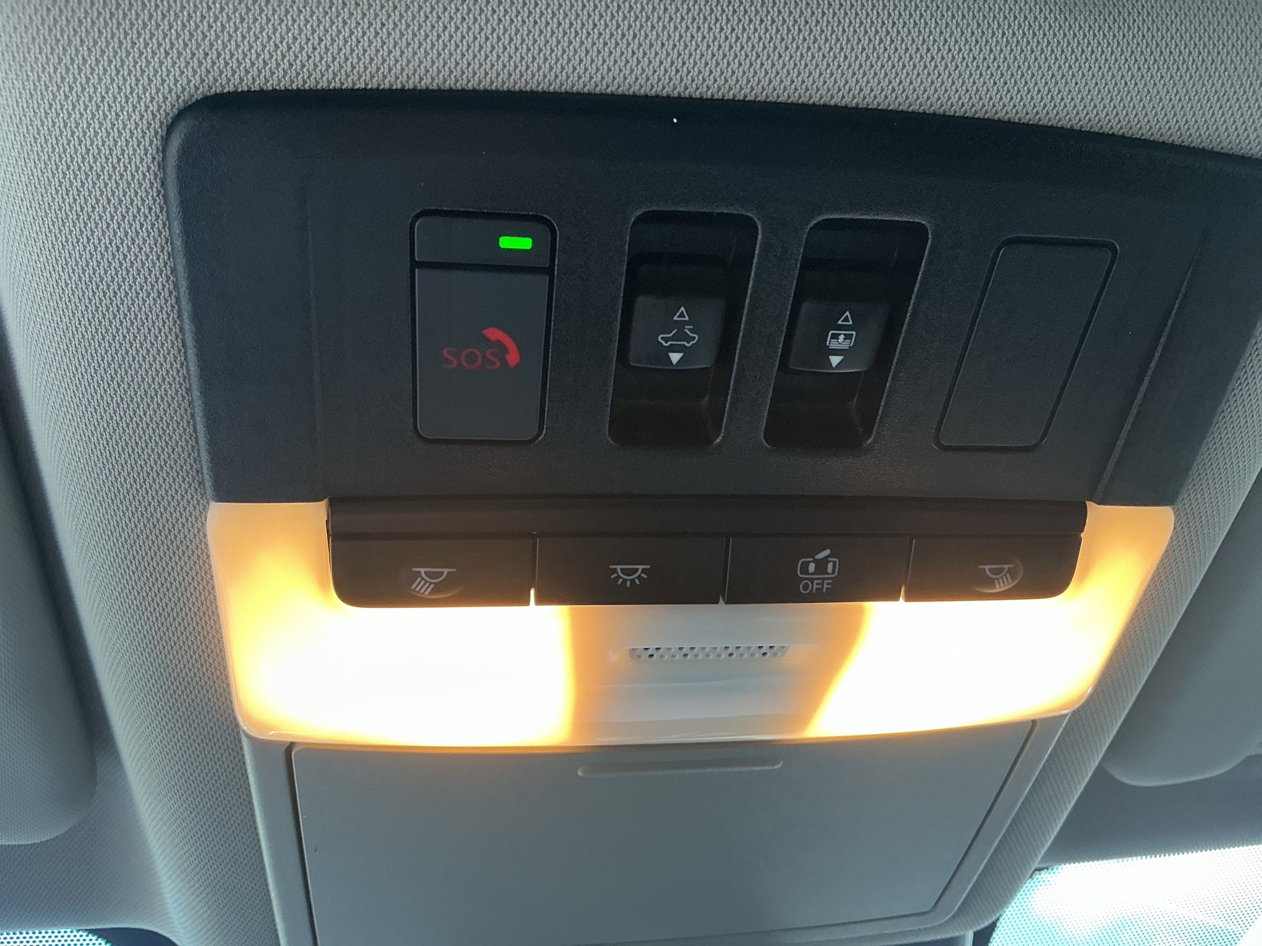 Certified 2021 Nissan Rogue Platinum image 22