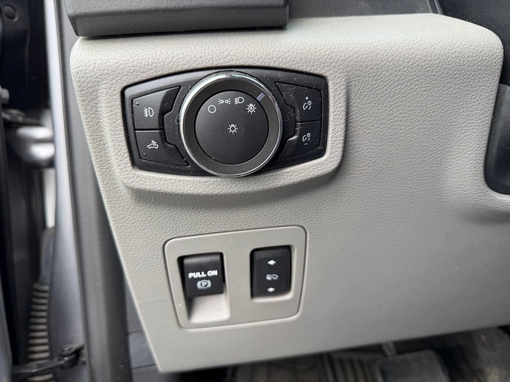 Used 2020 Ford F150 XLT w/ Equipment Group 302A Luxury AWD/4WD image 10