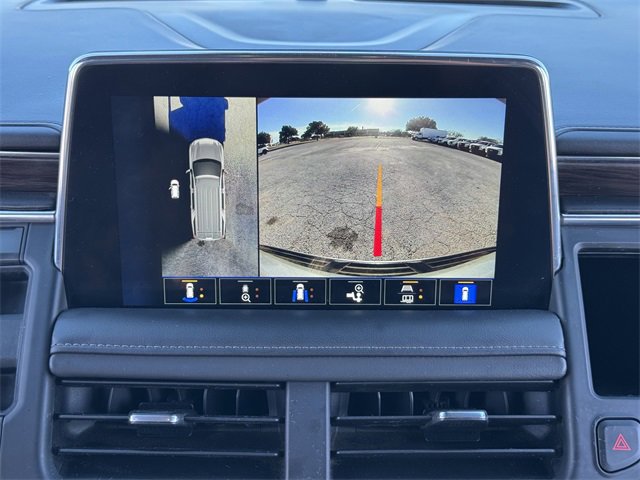 Used 2023 Chevrolet Tahoe Z71 w/ Luxury Package image 17