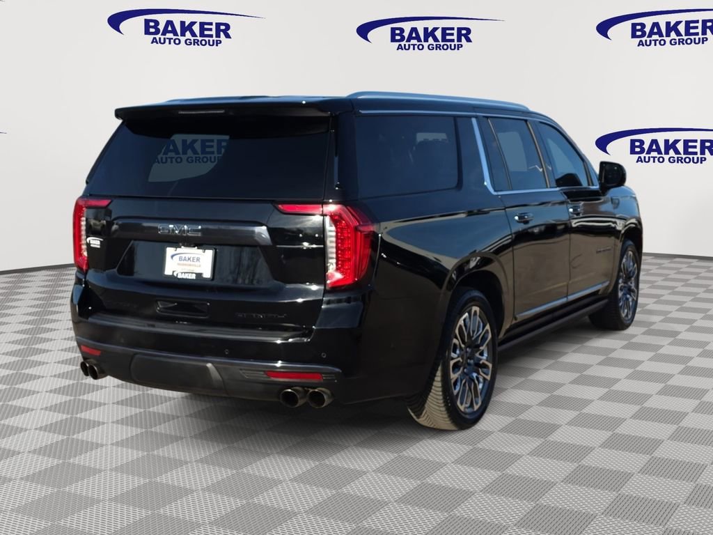 Used 2023 GMC Yukon XL Denali Ultimate image 5