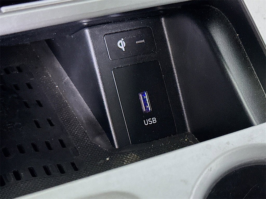 Used 2022 Hyundai Kona Limited image 20