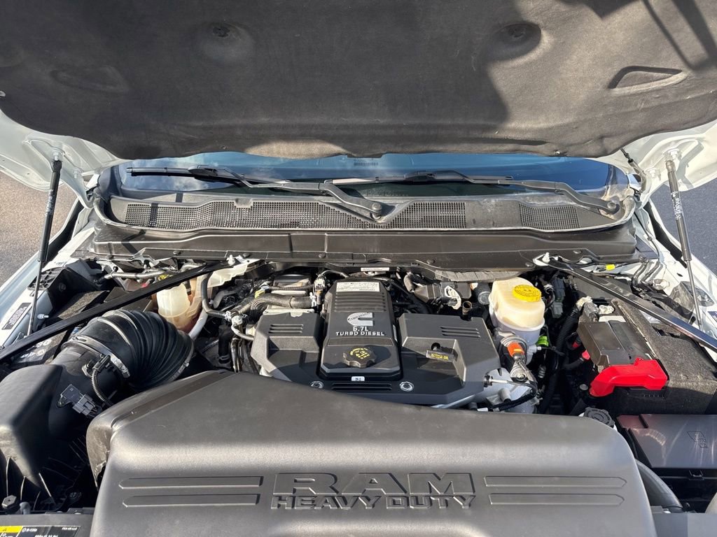 Used 2024 RAM 3500 SLT w/ Quick Order Package 2YG SLT image 9