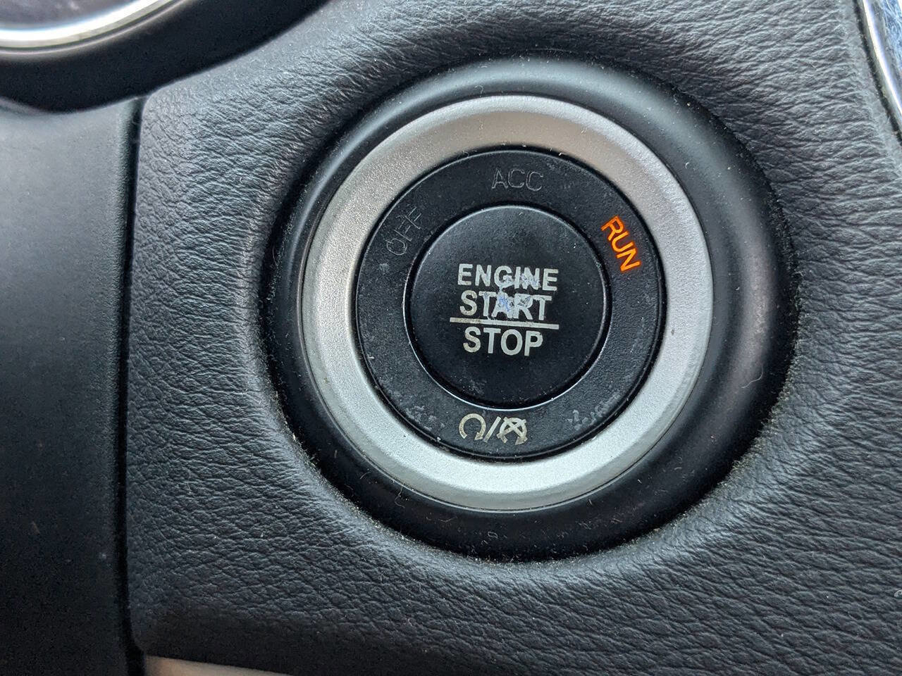 Used 2017 Dodge Durango R/T w/ Blacktop Package image 28